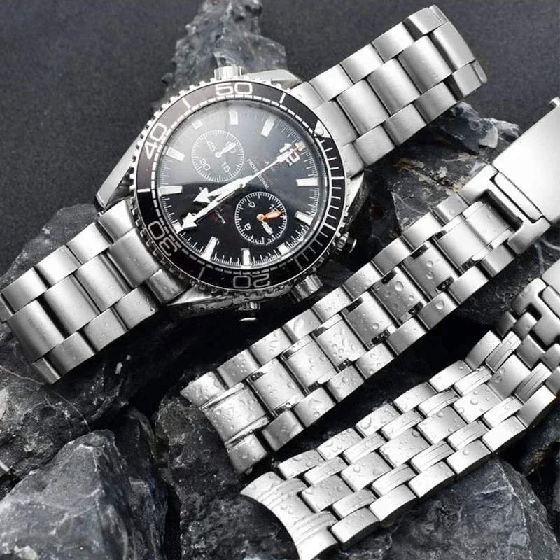904L Paslanmaz çelik kordonlu  - Omega Watch Seamaster incelemesi ve fiyatı